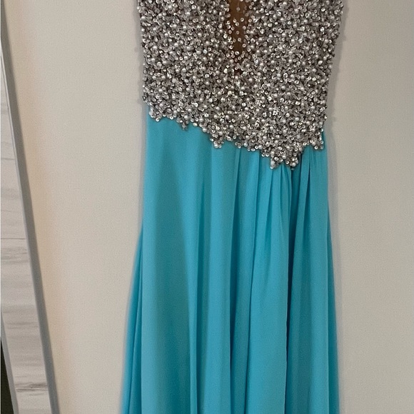 Prom Dress - Picture 3 of 3